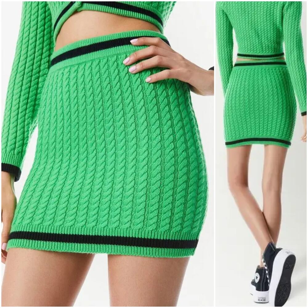 Alice + Olivia Ingrid Cable Knit Mini Skirt in Garden Green / Black Wool $295